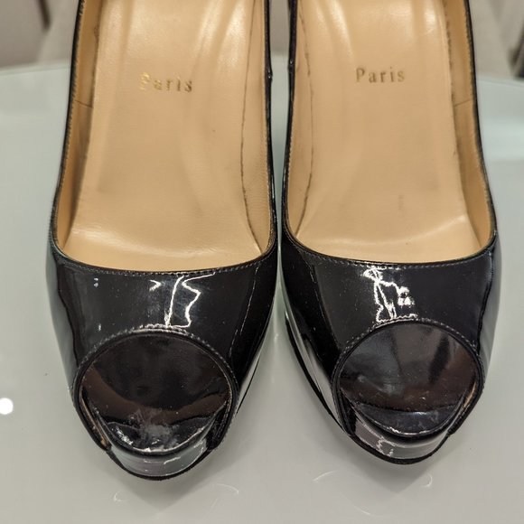 Christian Louboutin - Very Prive Black Patent Leather Heels in 37.5 120mm (EUC) - Picture 3 of 11